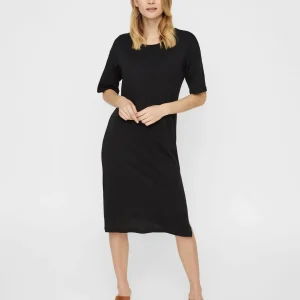 NMMAYDEN – Svart klänning