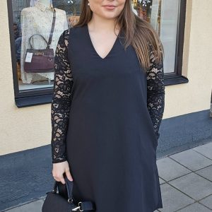 Victoria Klänning – Svart