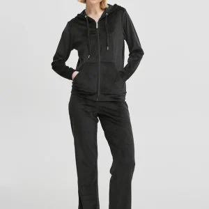 BYMITZA – Svart Velourset